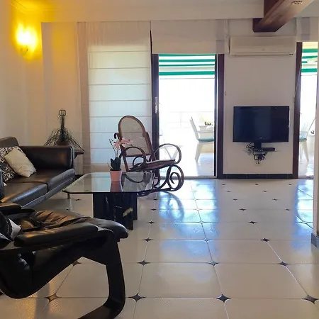 Ca Apartament Miramar Daire
